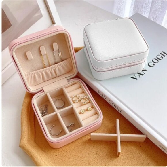 2/$35🌷New Faux leather Travel Jewelry Case Small Jewelry Storage Organizer Bag - Picture 1 of 16